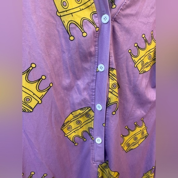 ‼️👑 Queen Sleep Romper👑‼️ - Picture 4 of 5